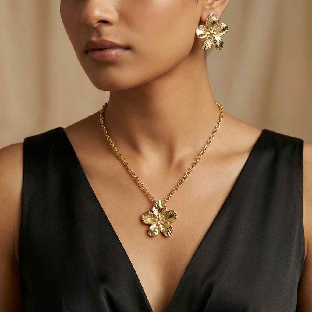 Set of Flower Necklace and Earring